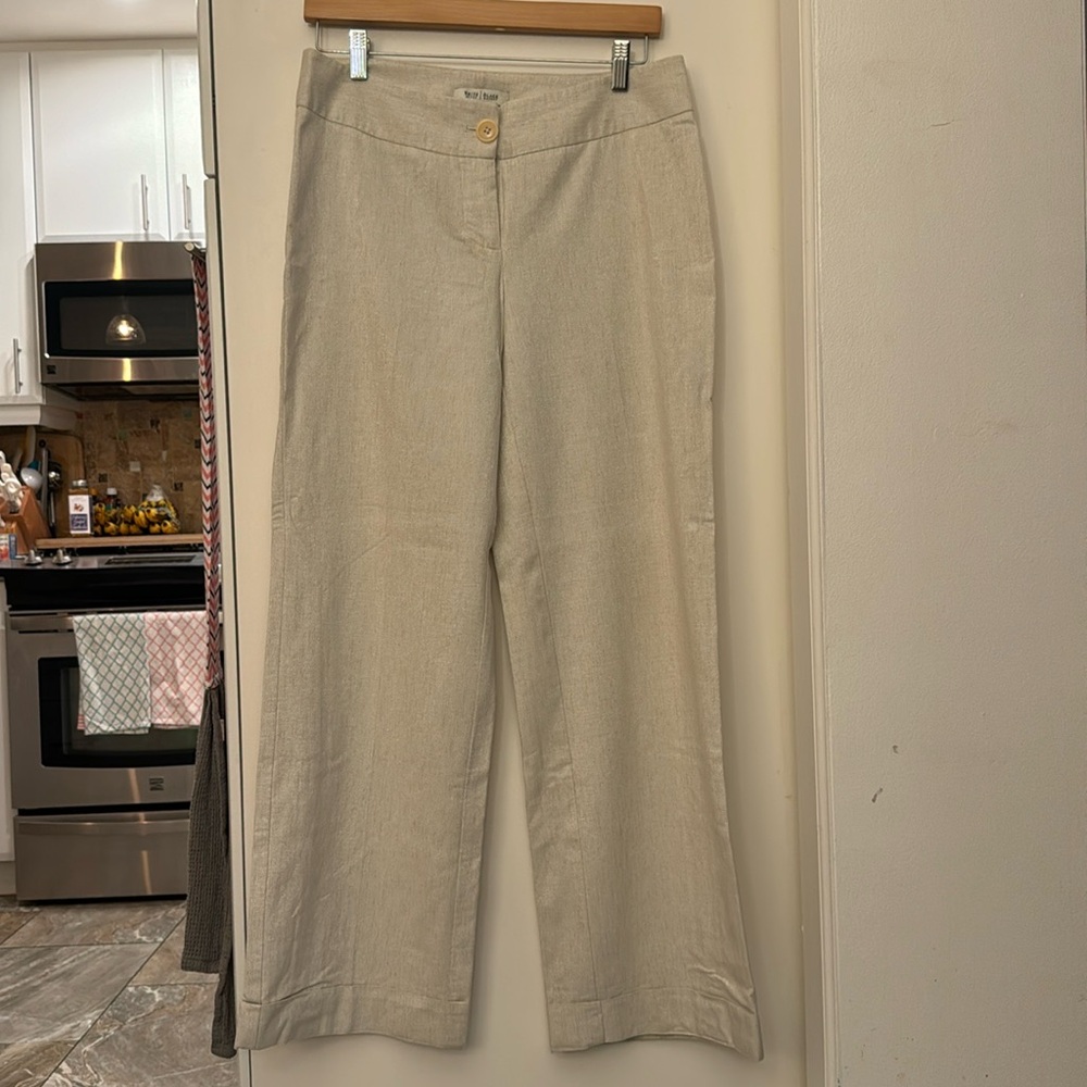 White House Black Market pants